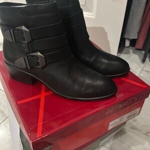8.5 A2 Aerosoles black boots